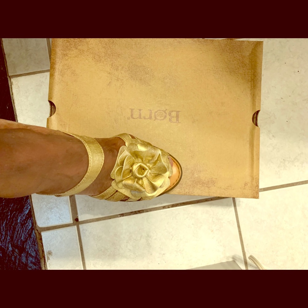 Born Sandals